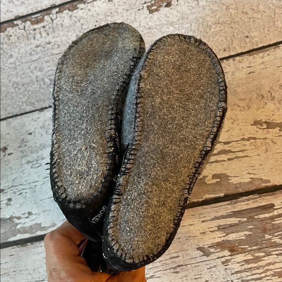 Kids Sorel Boots - Sz 10 - Picture 10 of 12